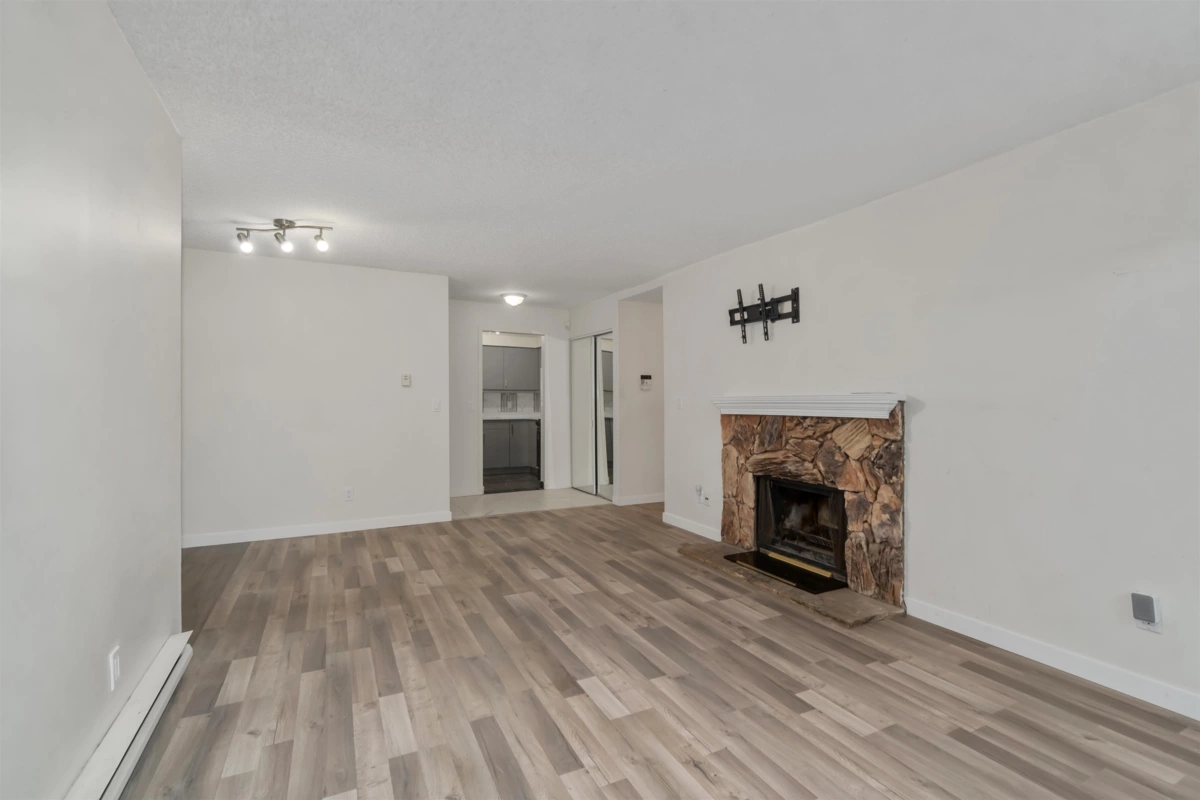 Family Room Photo of 109 555 North Road, Coquitlam, BC