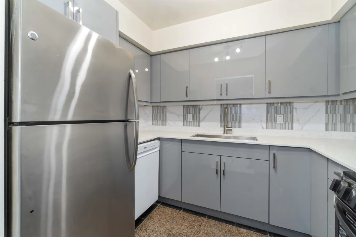 Kitchen Island Photo of 109 555 North Road, Coquitlam, BC