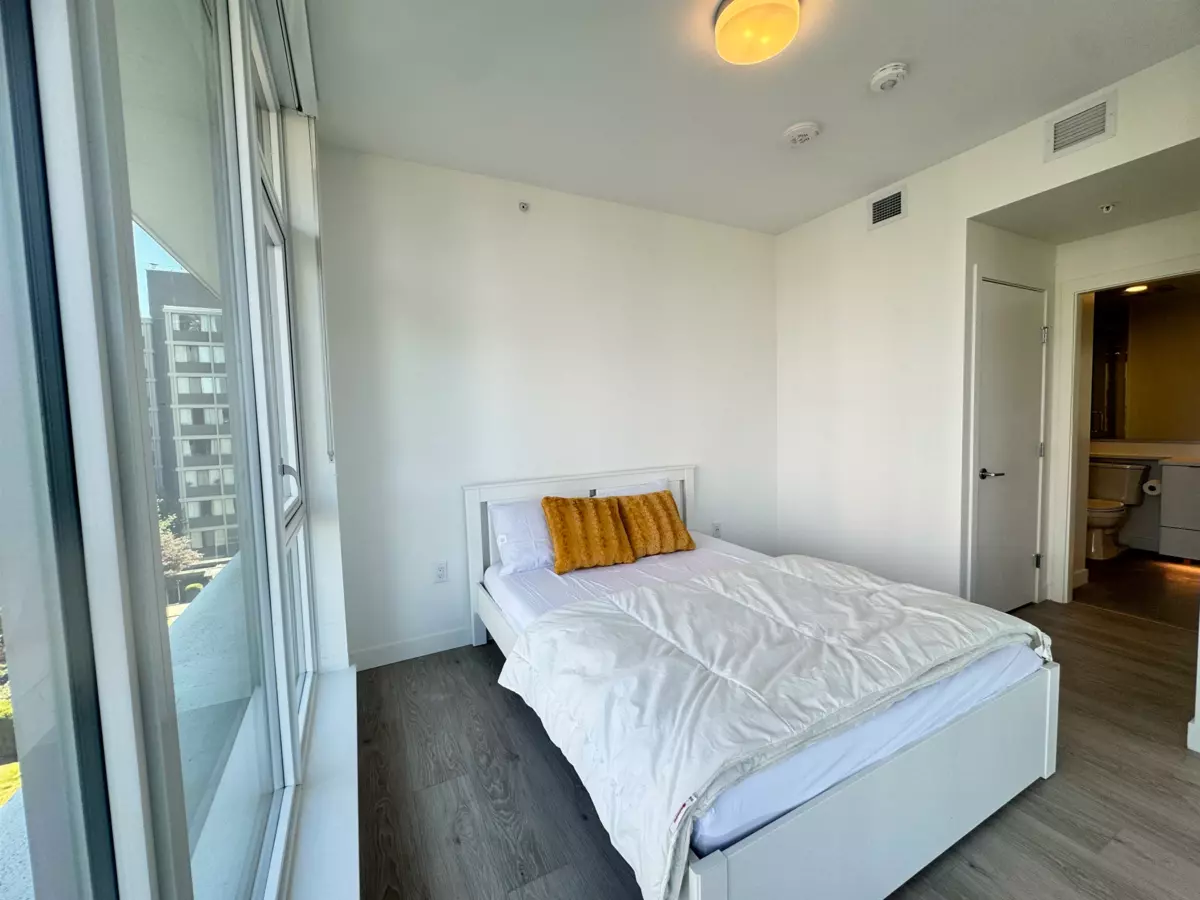Dining Area Photo of 608 555 Sydney Avenue, Coquitlam, BC