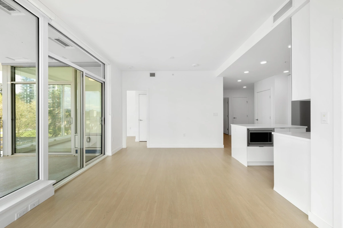 Hot Tub / Spa Photo of 608 555 Sydney Avenue, Coquitlam, BC