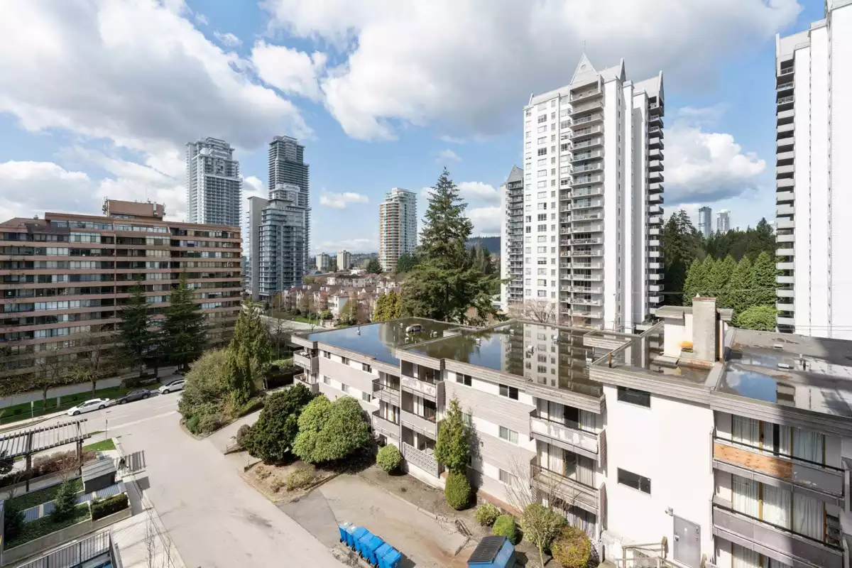 Laundry Room Photo of 608 555 Sydney Avenue, Coquitlam, BC