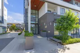 405 14438 72 Avenue, Surrey, BC