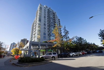 Hot Tub / Spa Photo of 1702 121 W 16th Street, North Vancouver, BC