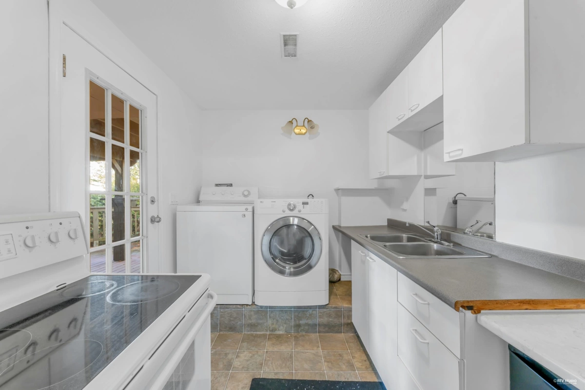 Bedroom 4 Photo of 8063 Wiltshire Boulevard, Delta, BC