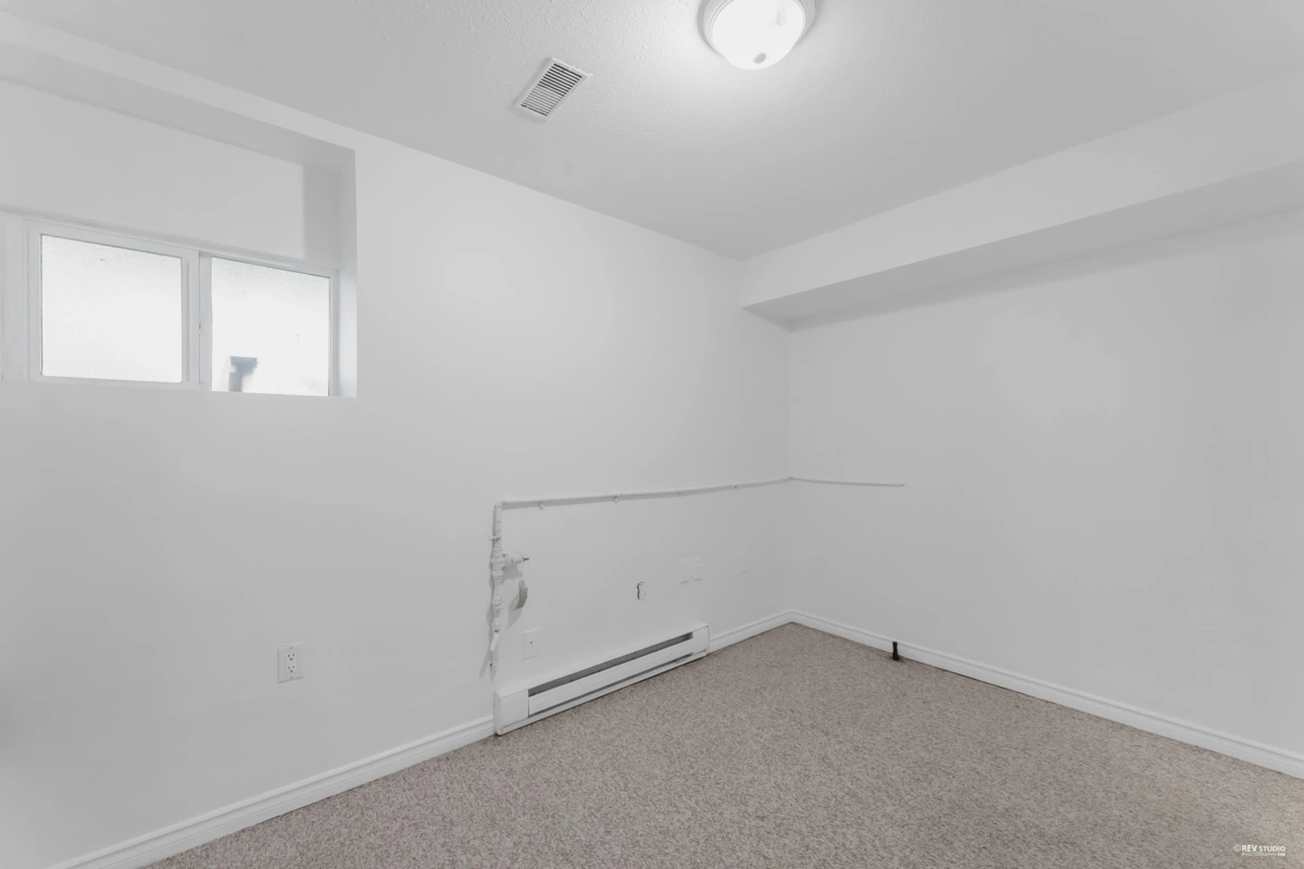 Office / Den Photo of 8063 Wiltshire Boulevard, Delta, BC