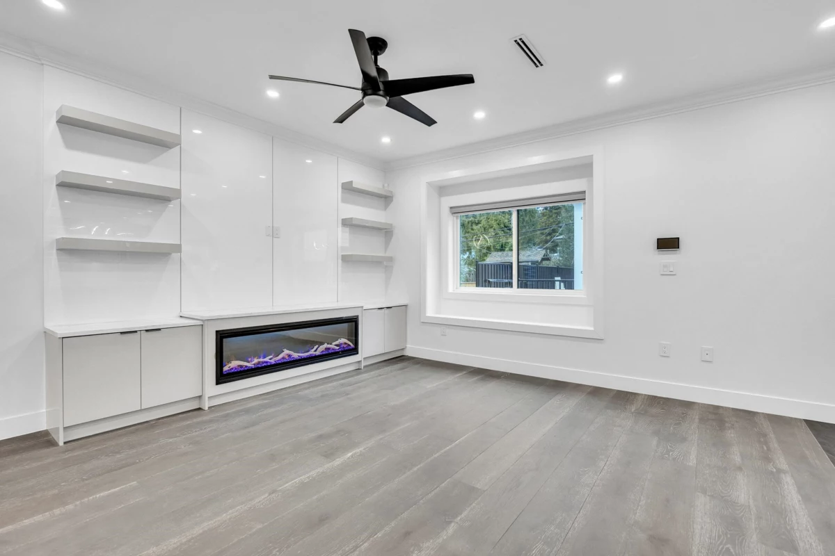 Bedroom 3 Photo of 812 Montroyal Boulevard, North Vancouver, BC