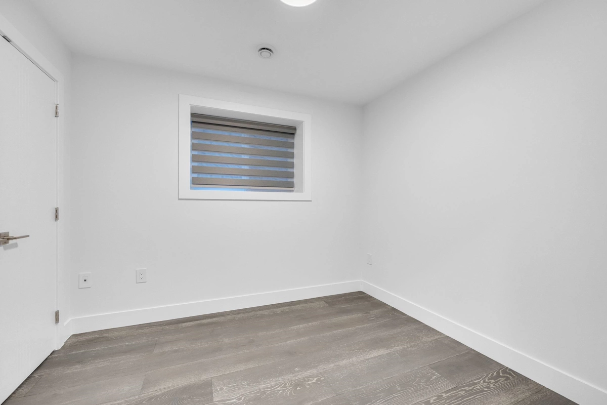 Hot Tub / Spa Photo of 812 Montroyal Boulevard, North Vancouver, BC