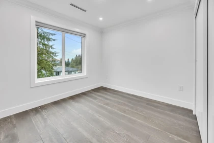 Garage Interior Photo of 812 Montroyal Boulevard, North Vancouver, BC