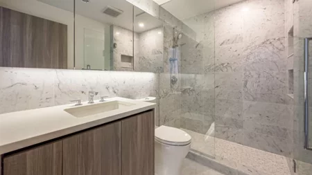 Hallway Photo of 4402 4730 Lougheed Highway, Burnaby, BC