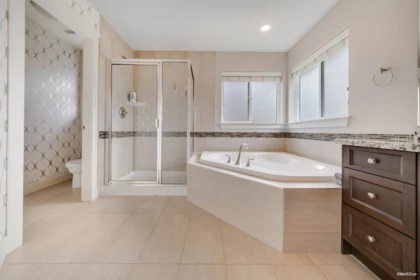 Powder Room Photo of 1479 Southview Street, Coquitlam, BC