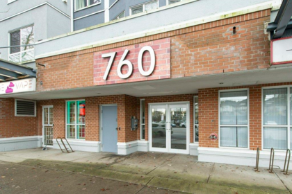 Office / Den Photo of 313 760 Kingsway, Vancouver, BC