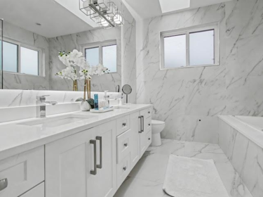 Hallway Photo of 14969 96 Avenue, Surrey, BC