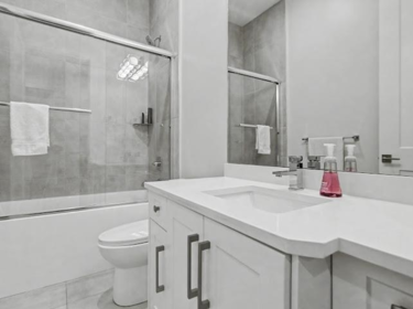 Swimming Pool Photo of 14969 96 Avenue, Surrey, BC
