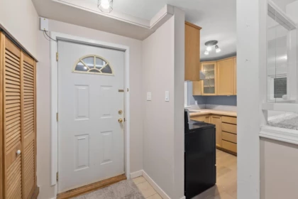 Basement Recreation Room Photo of 3878 Royal Oak Avenue, Burnaby, BC