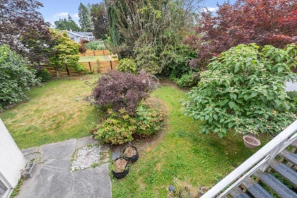 Powder Room Photo of 3878 Royal Oak Avenue, Burnaby, BC