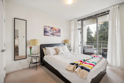 Bedroom 3 Photo of 1407 280 Ross Drive, New Westminster, BC