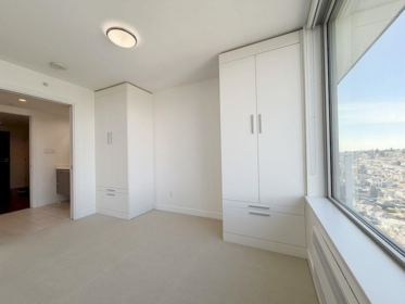 2504 8131 Nunavut Lane, Vancouver, BC