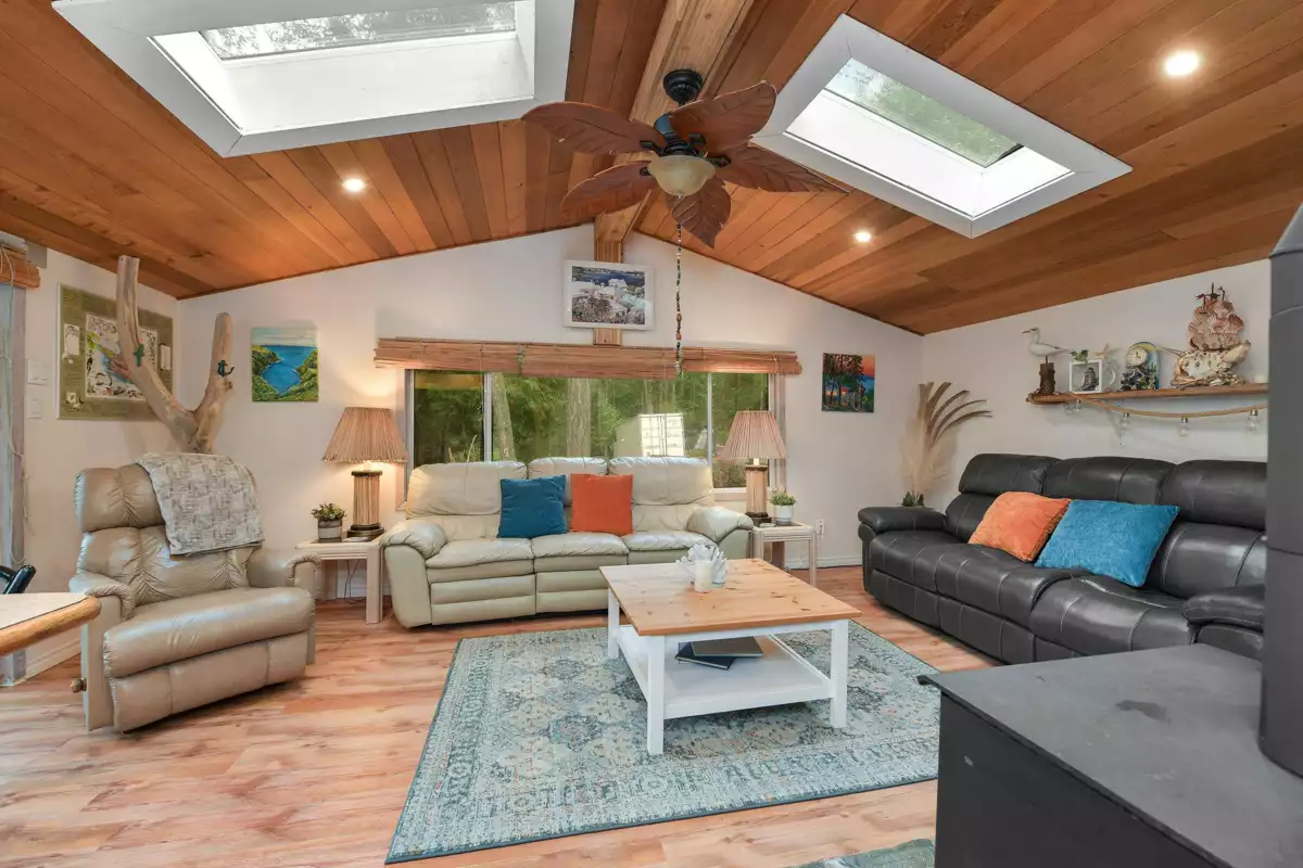 Bedroom 3 Photo of 493 Abbott Road, Mayne Island, BC