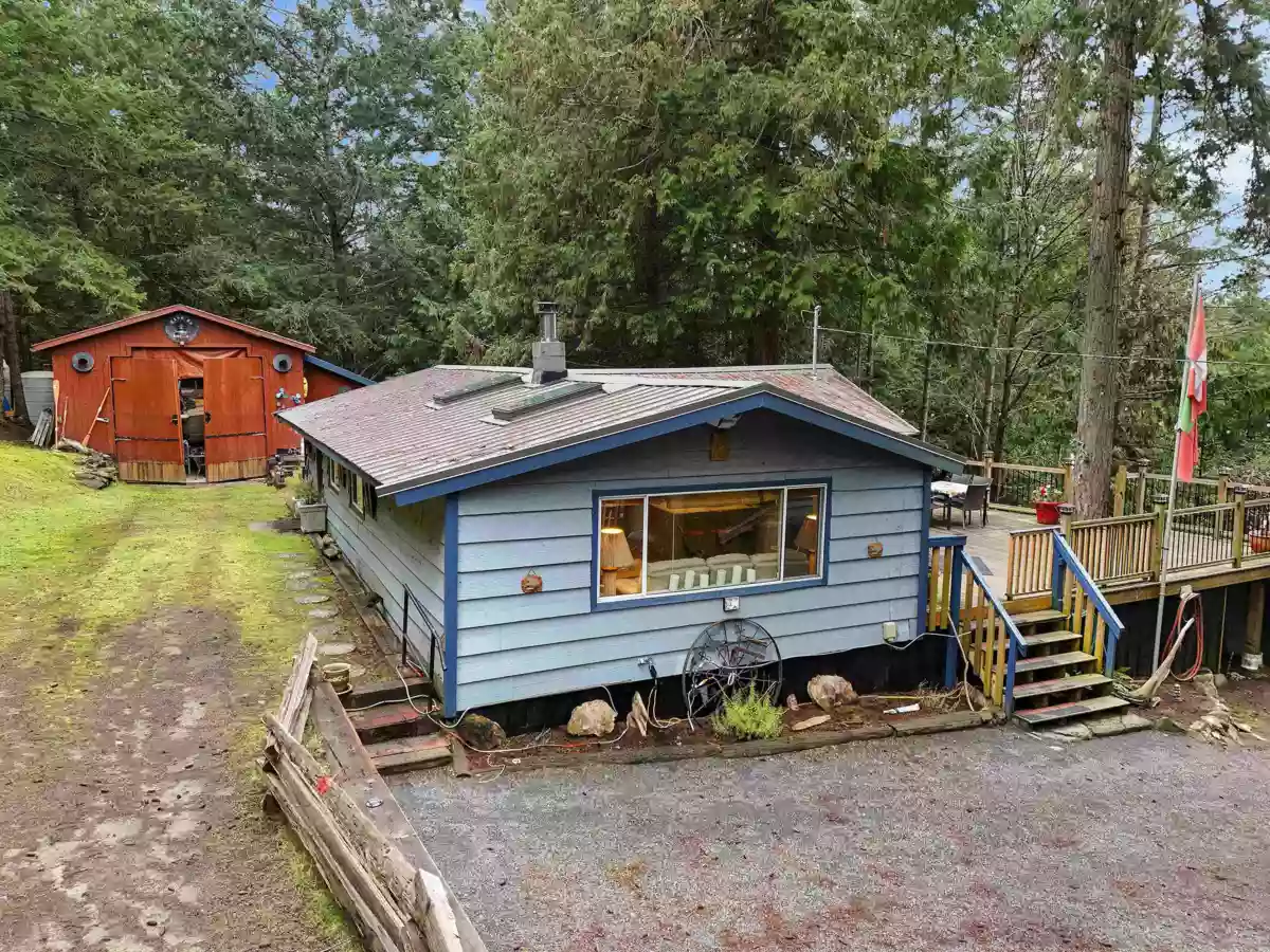 Pantry Photo of 493 Abbott Road, Mayne Island, BC