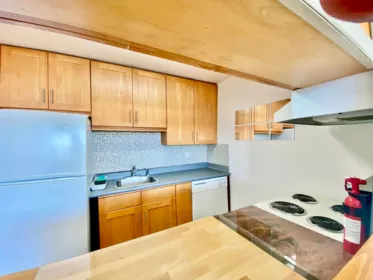 Kitchen Island Photo of 1408 6651 Minoru Boulevard, Richmond, BC