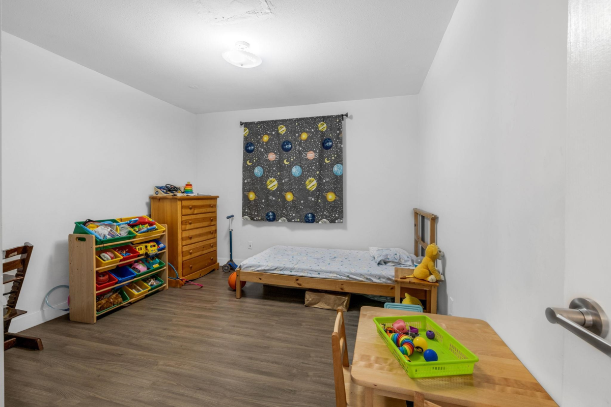 Garden / Landscaping Photo of 6222 133 Street, Surrey, BC