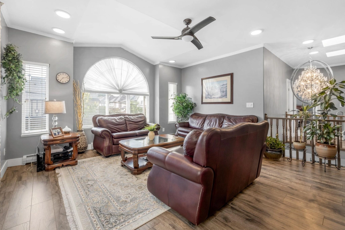 Primary Bathroom Photo of 6222 133 Street, Surrey, BC