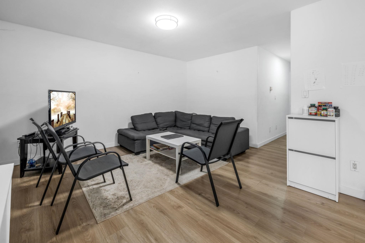 Swimming Pool Photo of 6222 133 Street, Surrey, BC