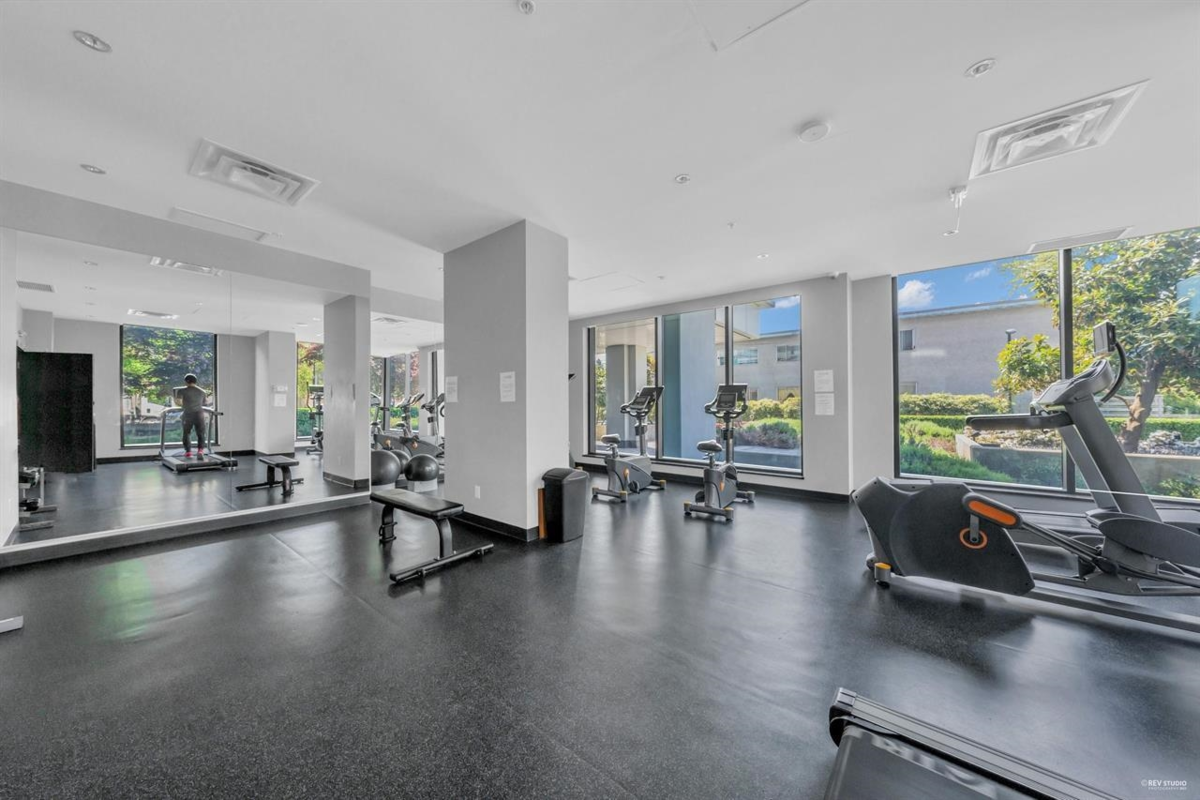 Swimming Pool Photo of 3301 6658 Dow Avenue, Burnaby, BC