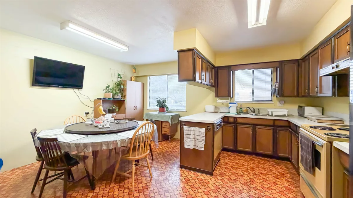 Primary Bedroom Photo of 5716 48b Avenue, Delta, BC