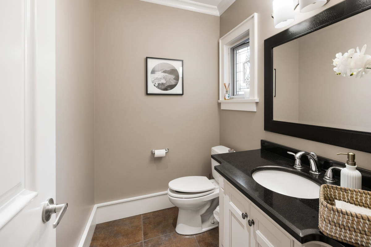 Aerial View of 2623 Lawson Avenue, West Vancouver, BC