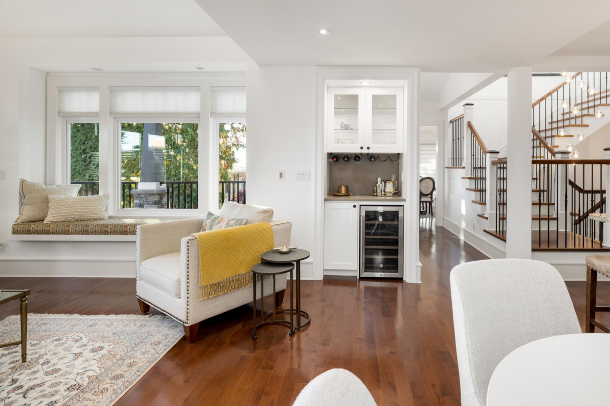 Breakfast Nook Photo of 2623 Lawson Avenue, West Vancouver, BC