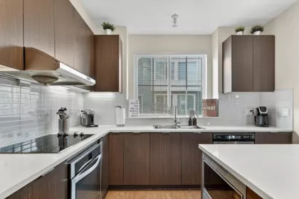 Breakfast Nook Photo of 20 5550 Admiral Way, Ladner, BC