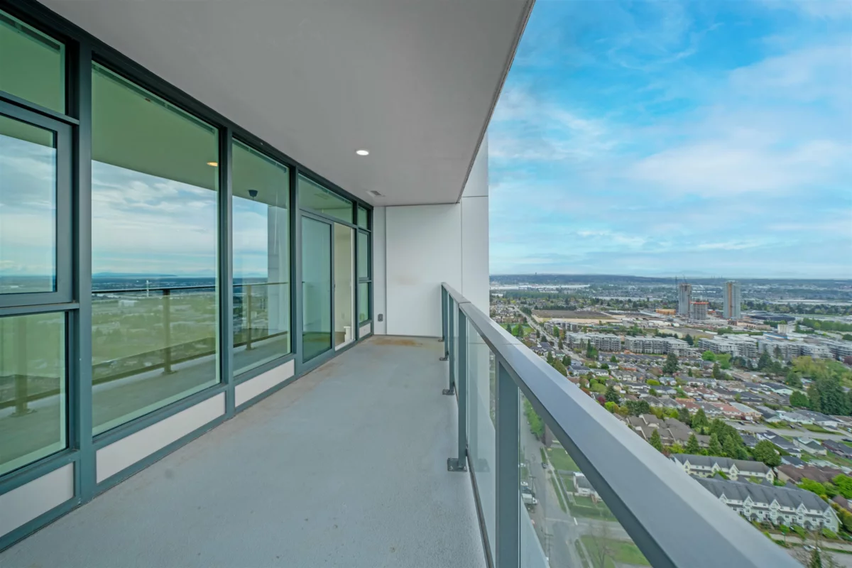 Basement Recreation Room Photo of 3408 7358 Edmonds Street, Burnaby, BC