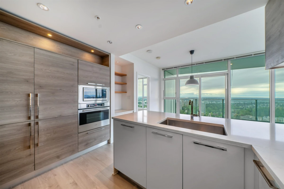 Pantry Photo of 3408 7358 Edmonds Street, Burnaby, BC