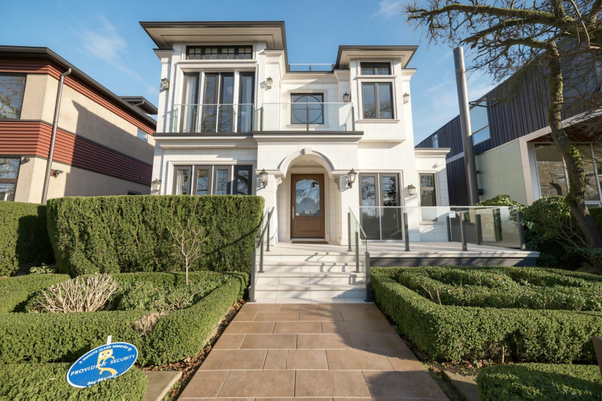 Exterior Rear Photo of 4320 W 8th Avenue, Vancouver, BC