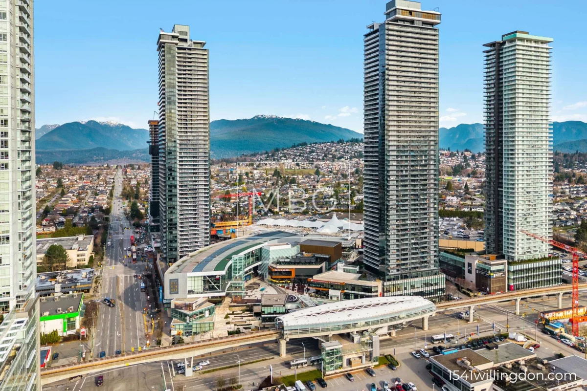Powder Room Photo of 4 1541 Willingdon Avenue, Burnaby, BC