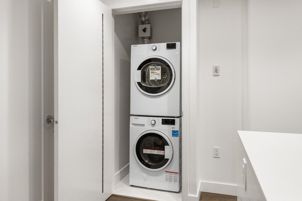 Aerial View of 302 2888 Arbutus Street, Vancouver, BC