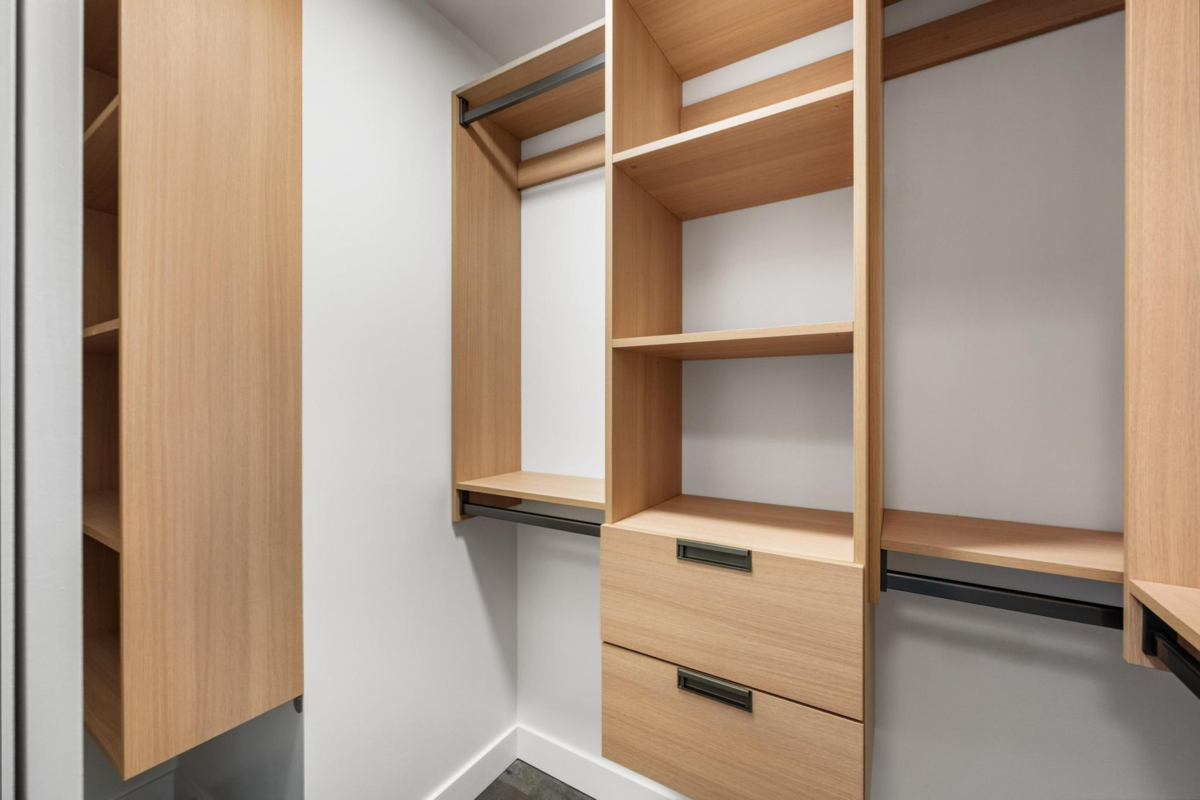 Entry Foyer Photo of 302 2888 Arbutus Street, Vancouver, BC