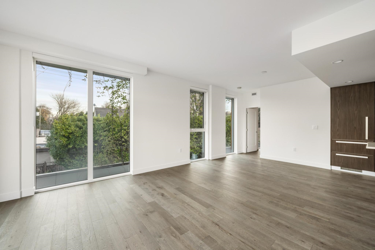 Kitchen Island Photo of 302 2888 Arbutus Street, Vancouver, BC