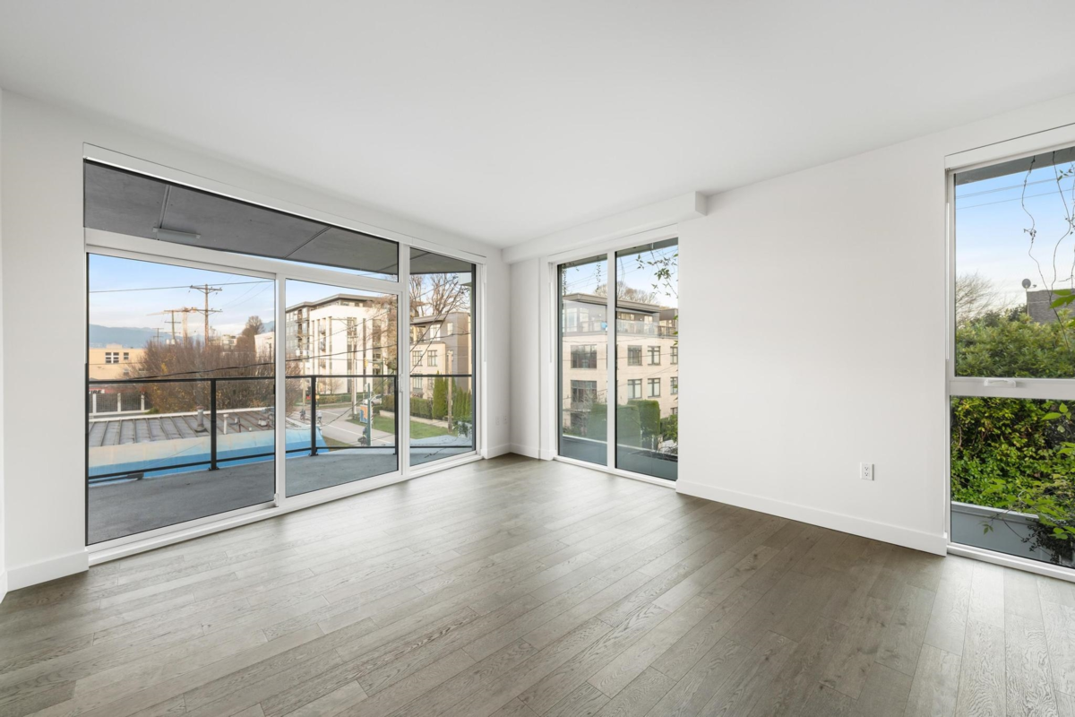 Living Room Photo of 302 2888 Arbutus Street, Vancouver, BC