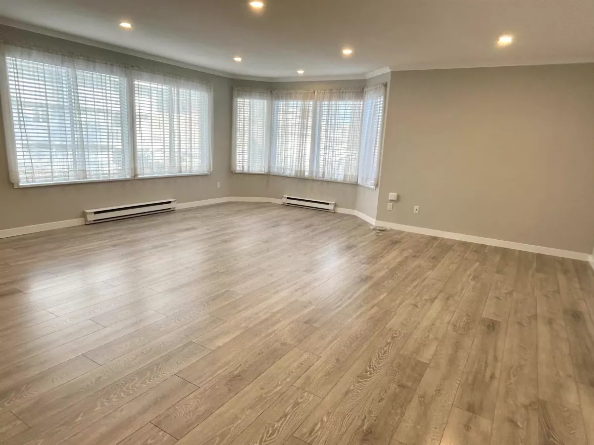 Dining Area Photo of 105 5875 Imperial Street, Burnaby, BC