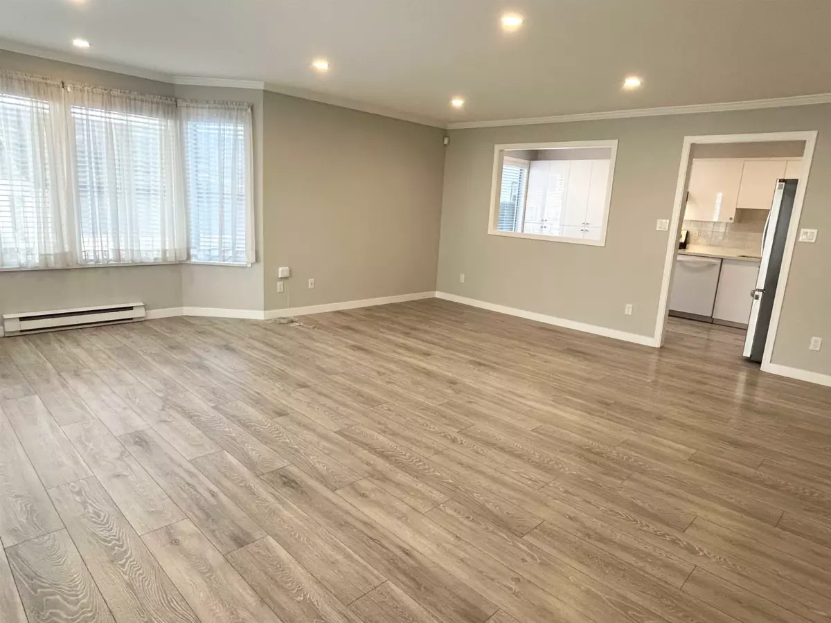Kitchen Island Photo of 105 5875 Imperial Street, Burnaby, BC