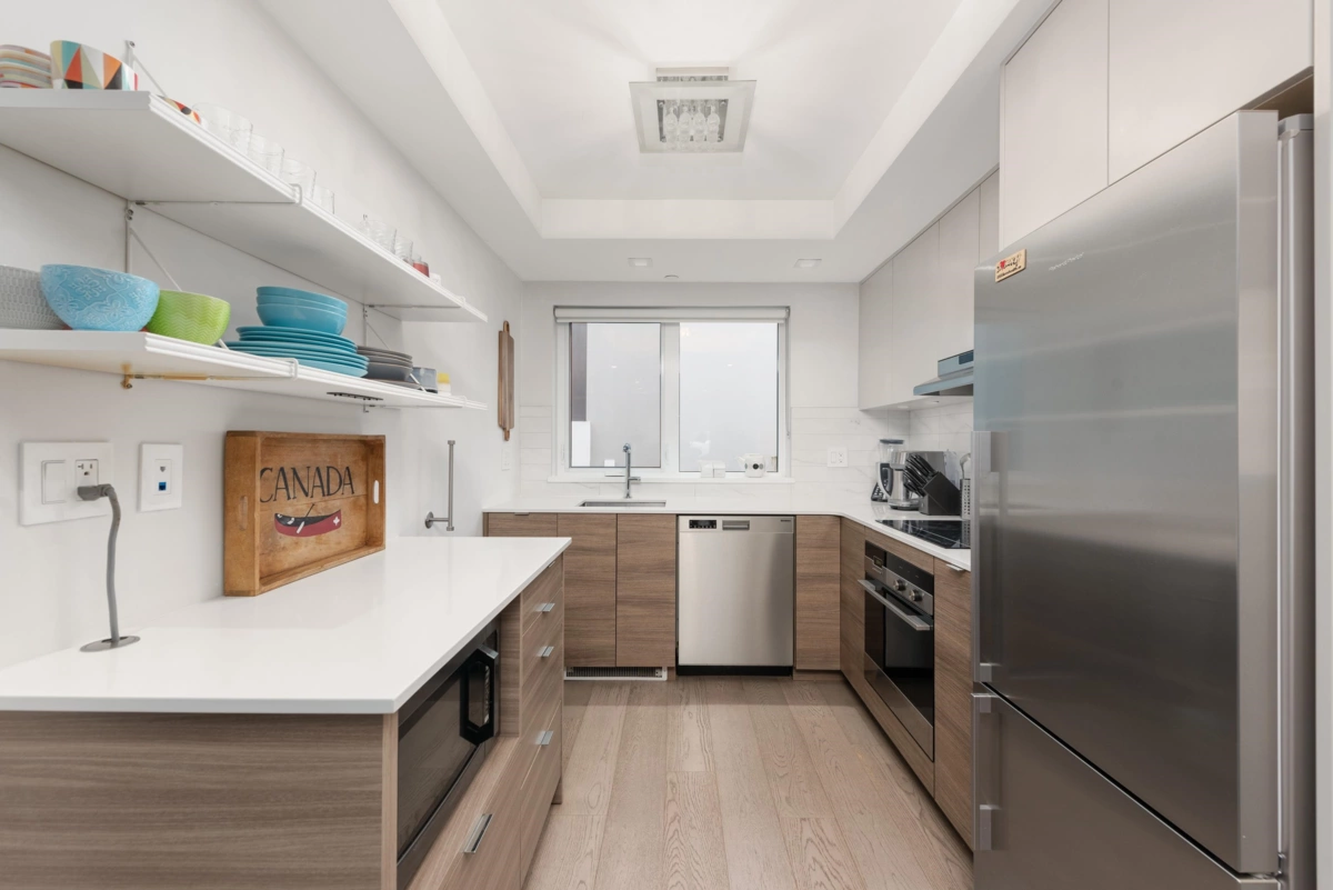 Primary Bedroom Photo of 147 St. Patricks Avenue, North Vancouver, BC