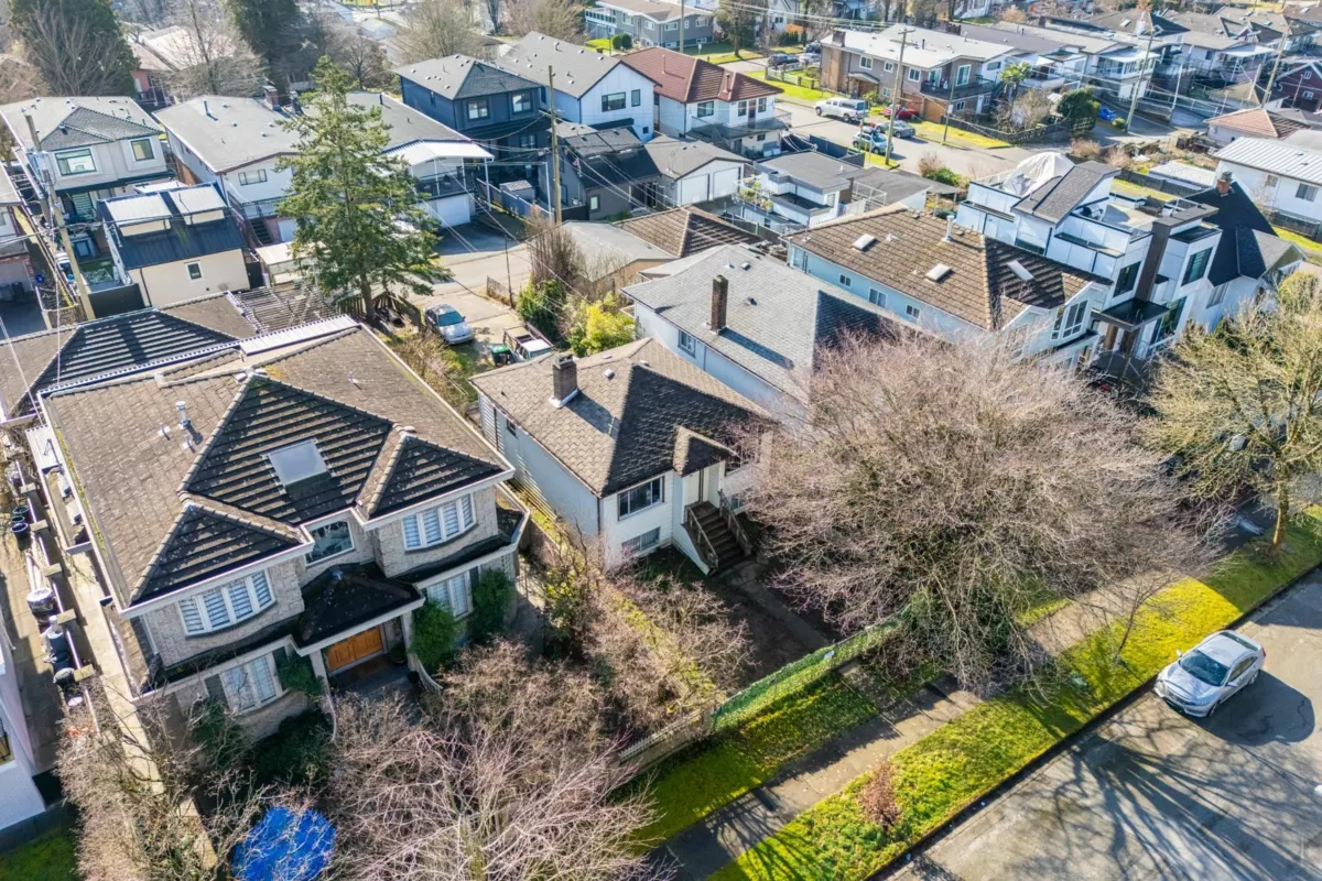 Kitchen Photo of 2728 E 7th Avenue, Vancouver, BC