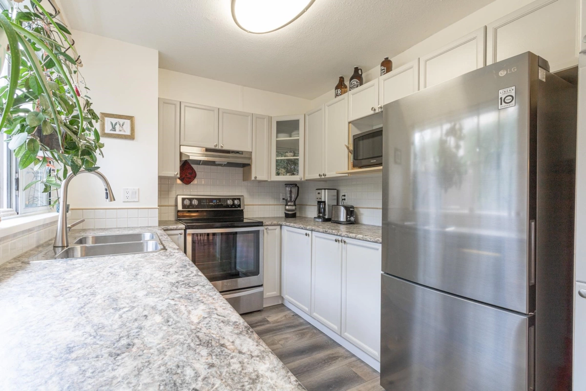 Bedroom 3 Photo of 41 12099 237 Street, Maple Ridge, BC