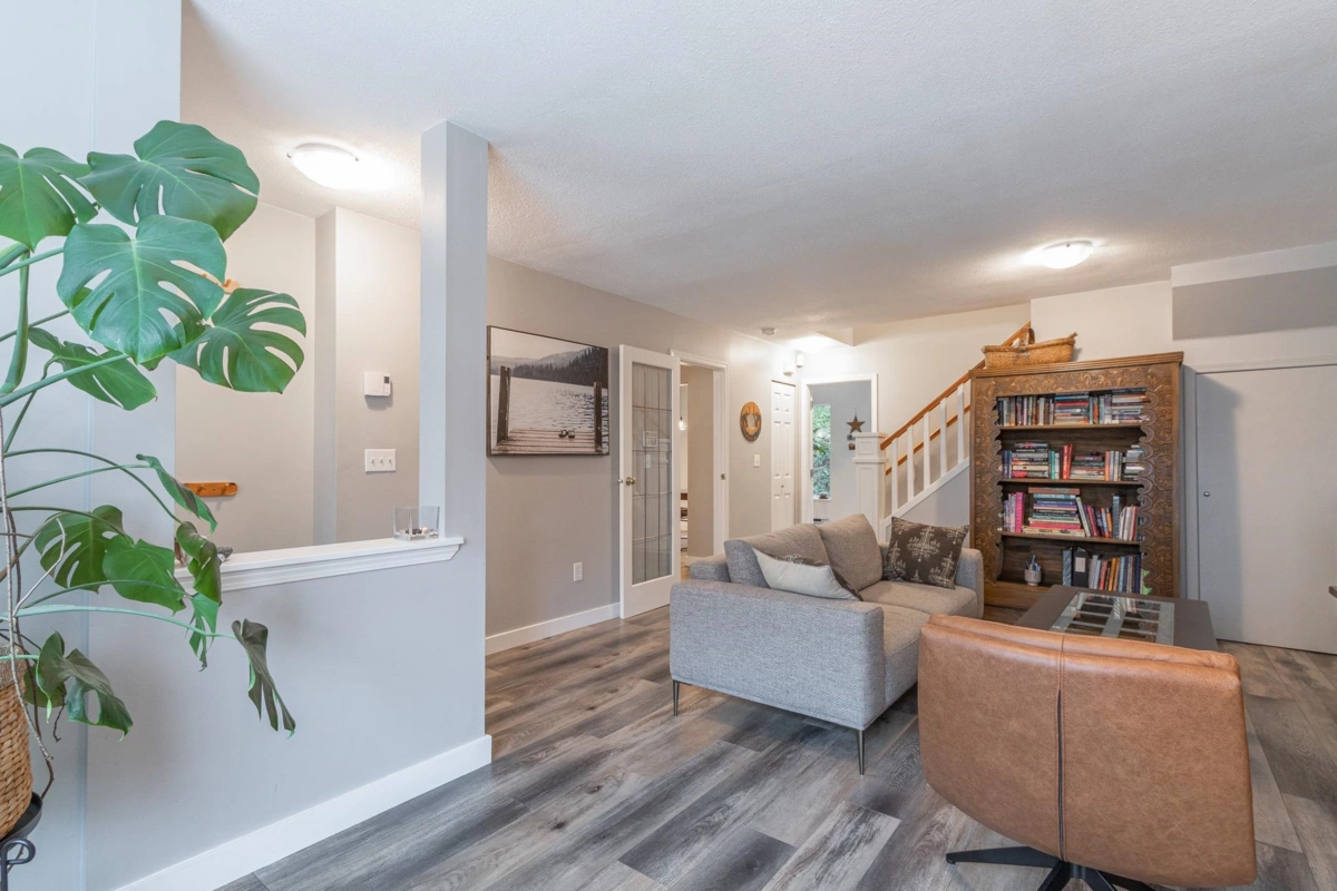 Dining Area Photo of 41 12099 237 Street, Maple Ridge, BC