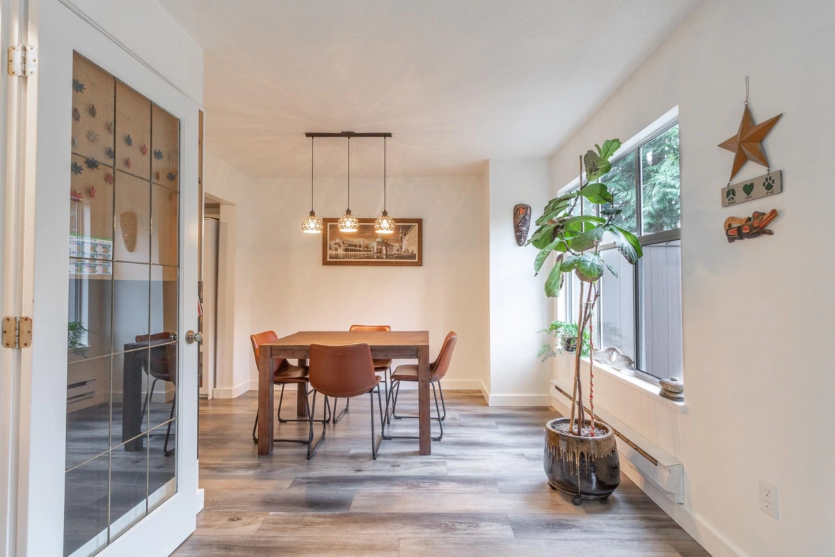 Walk-In Closet Photo of 41 12099 237 Street, Maple Ridge, BC