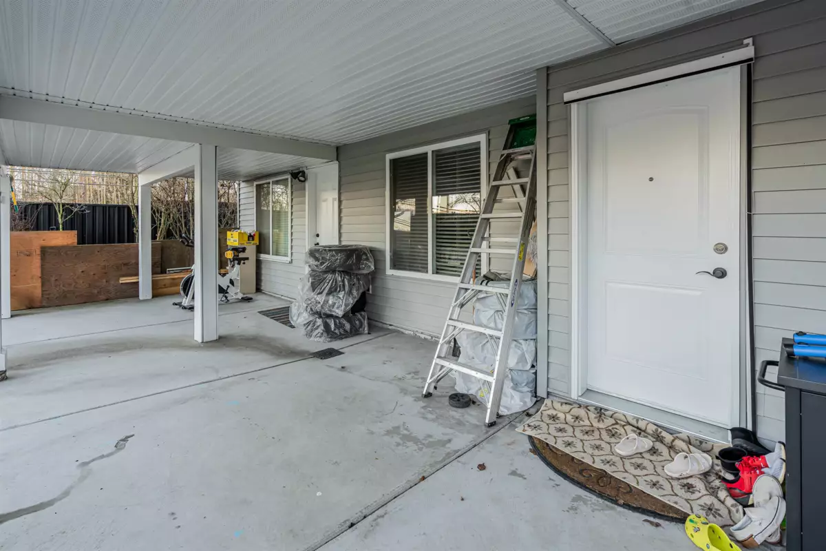 Hot Tub / Spa Photo of 14799 63rd Avenue, Surrey, BC