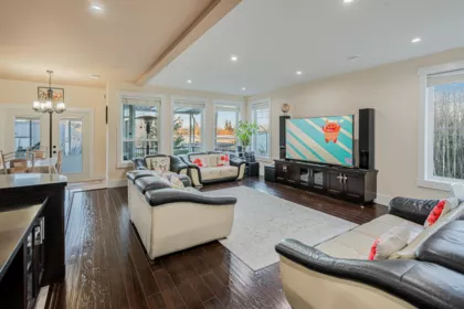 Kitchen Photo of 14799 63rd Avenue, Surrey, BC