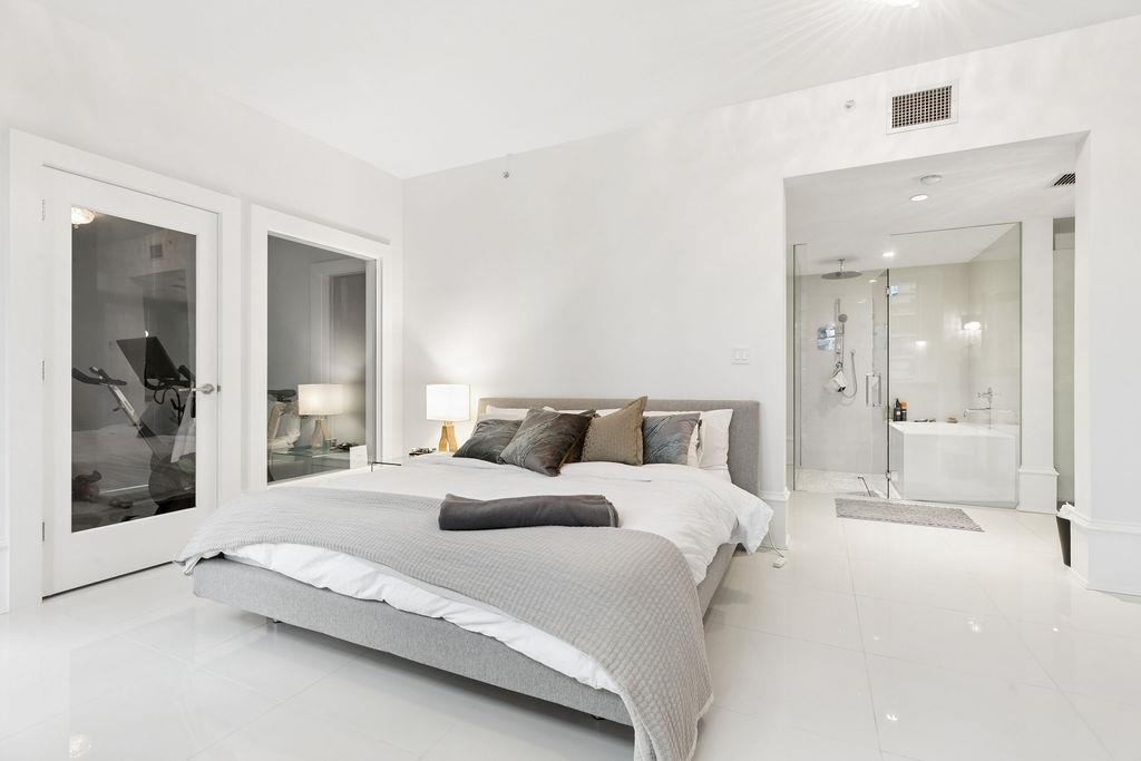 Loft / Bonus Room Photo of PH2 1102 Hornby Street, Vancouver, BC